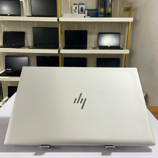 HP EliteBook 855 G8 Ryzen 5800U 16GB