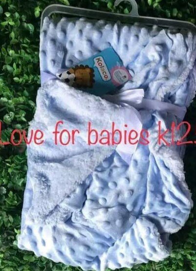 Plush blanket for newborns blue