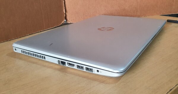 Ordinateur HP core i3_7th géné