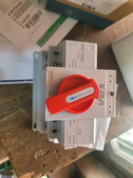 Commutateur Rotatif KVM