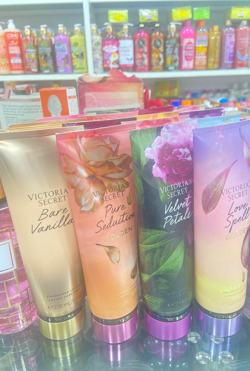 RP Paris / VICTORIAS SECRET