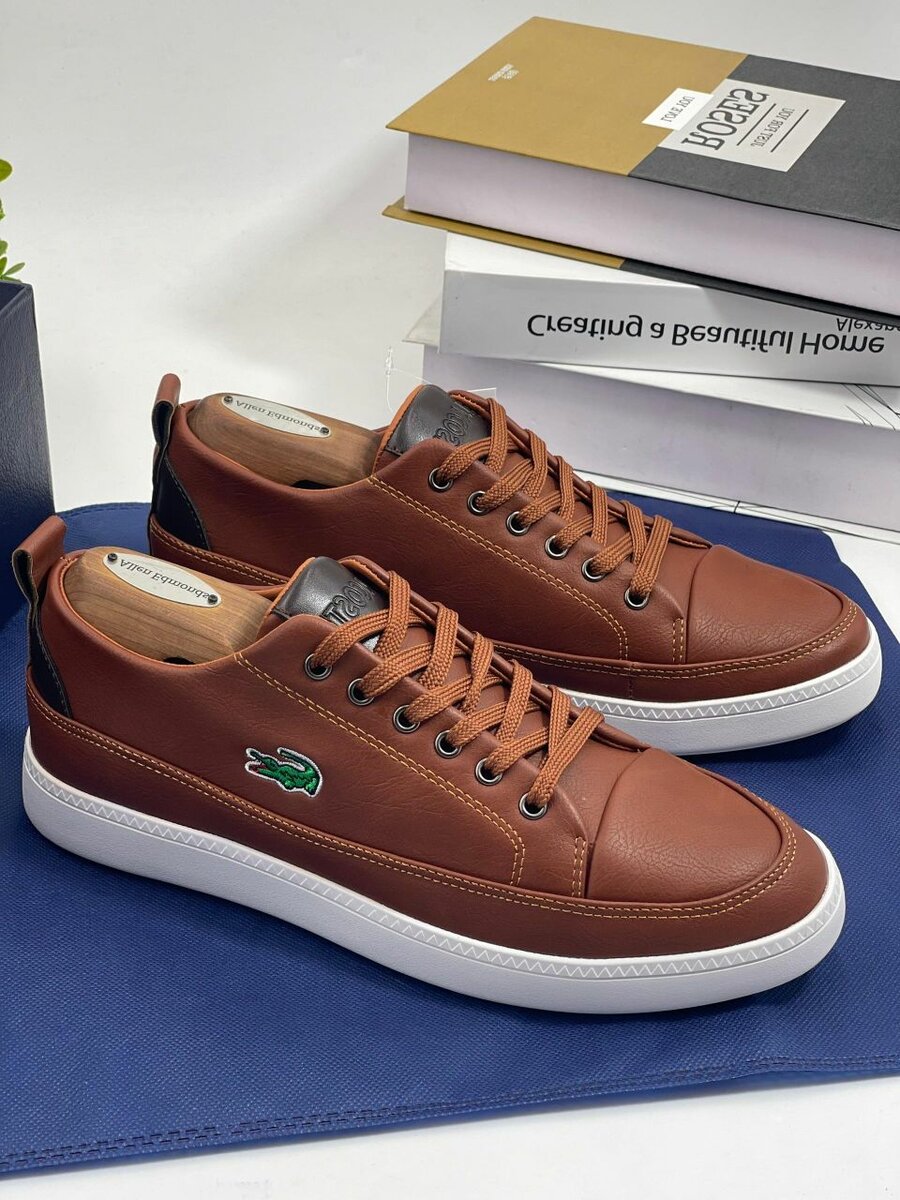 LACOSTE CLASSIC WEAR