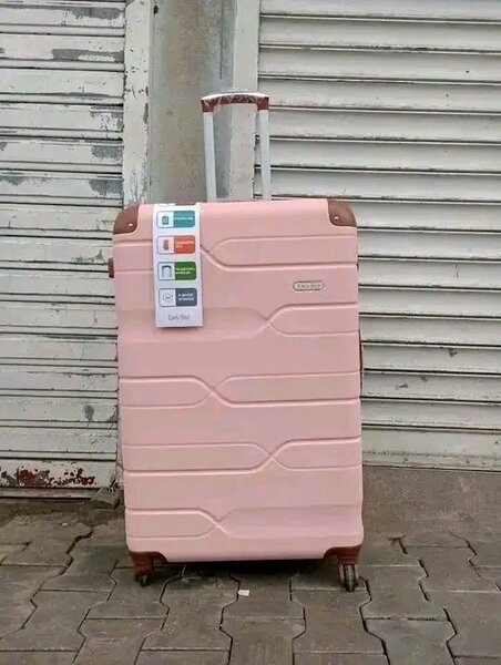 Valise Rigide Rose à Roulettes