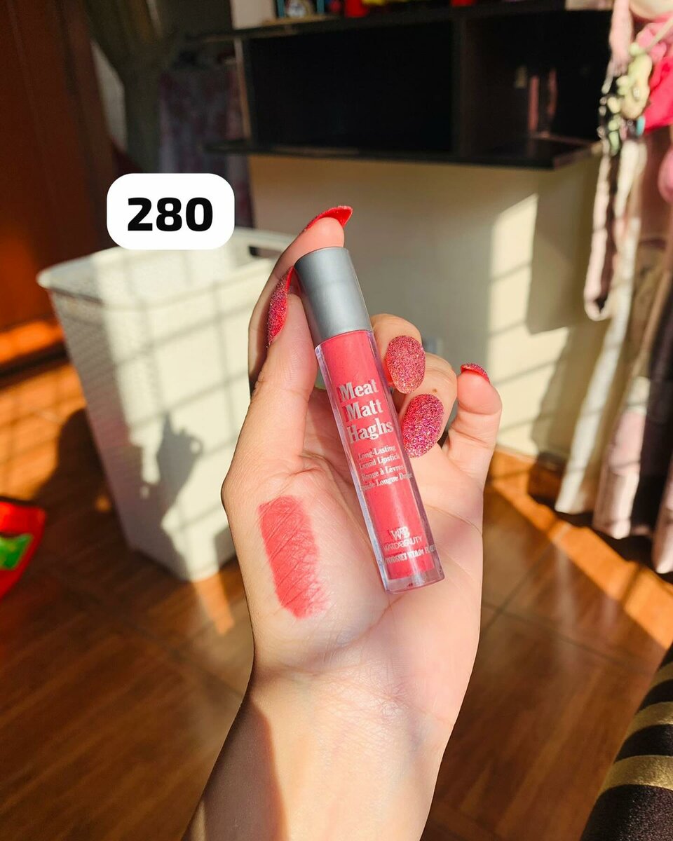 Lip Gloss