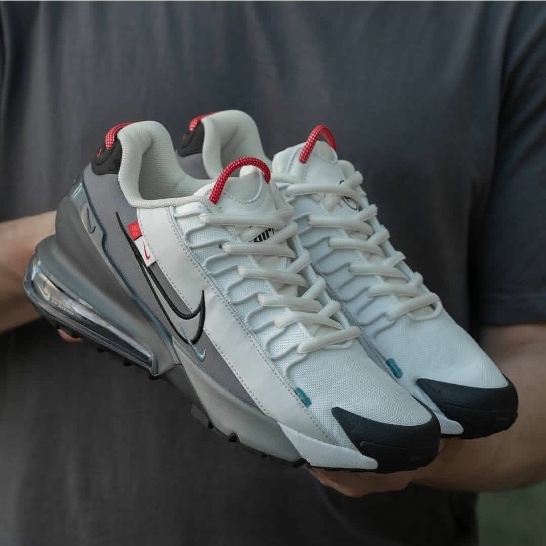 Nike Air Max Pulse Roam