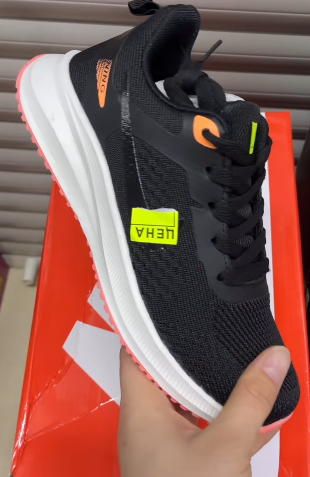 Спортивные кроссы