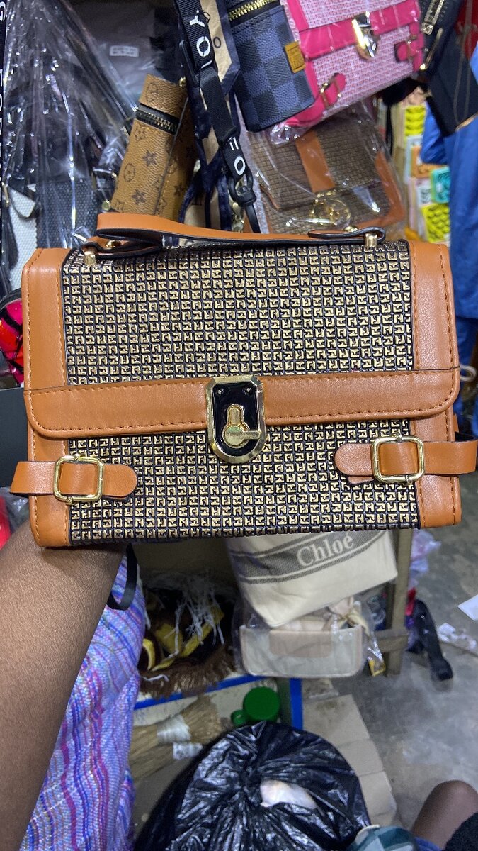 Sac à main élégant femme