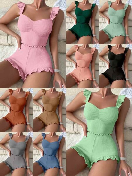 Ensemble court à volants