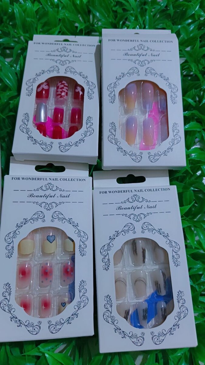 Ongles Faux Multicolores DIY