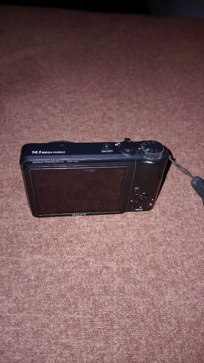 Sony Cyber-shot 14.1 MP