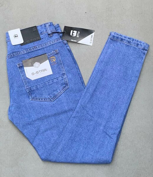 Jeans homme modernes