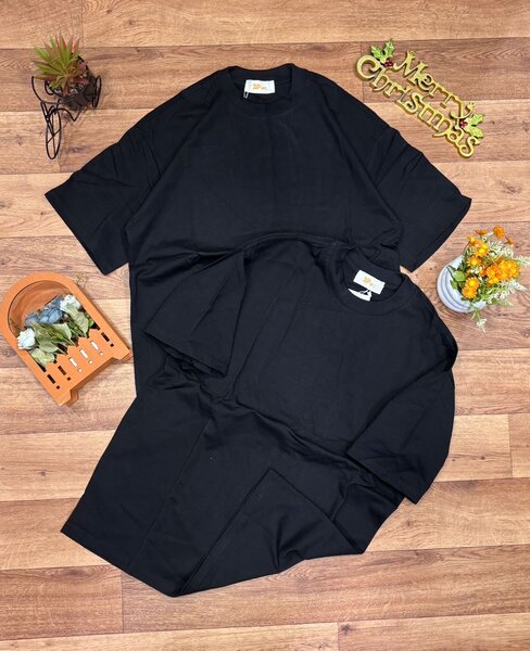 T-shirts noirs en coton