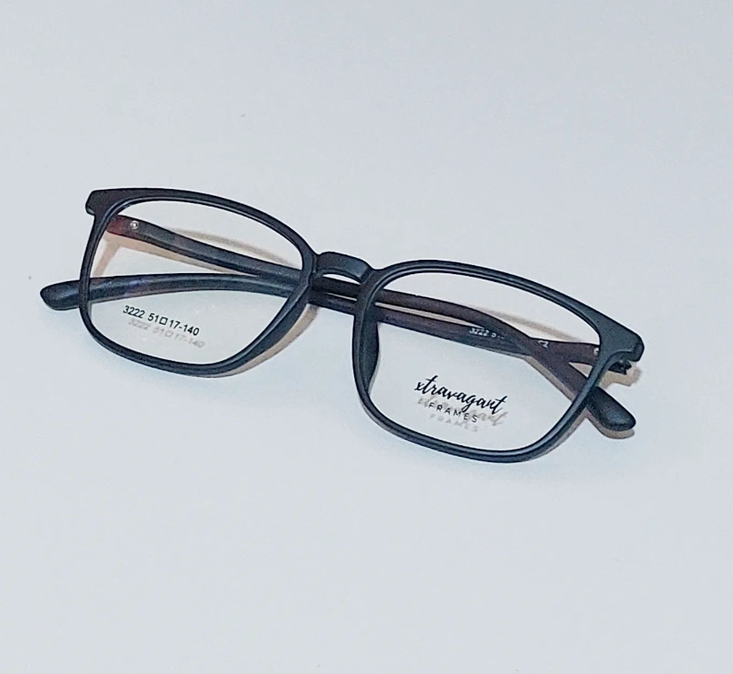 Optical frame black