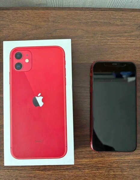 iPhone 11 Rouge Neuf