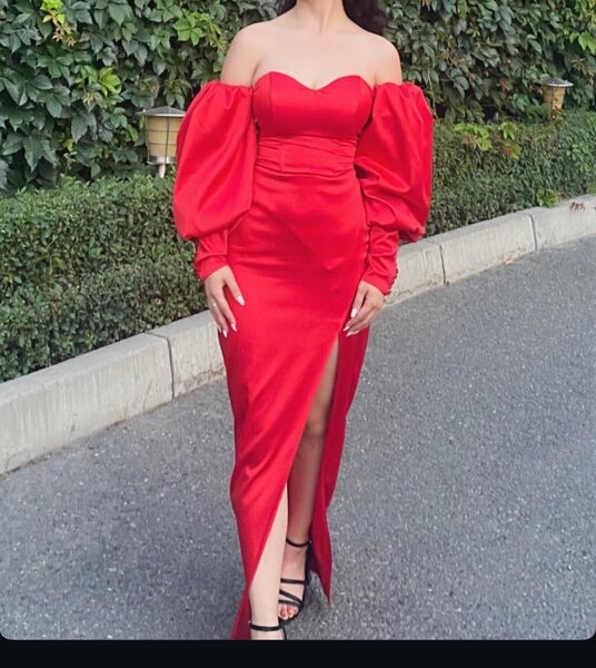 Вечернее платье