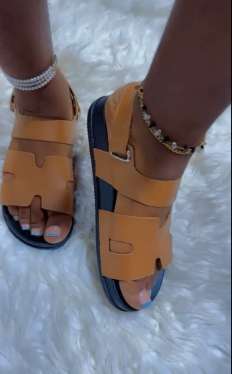 Woman's Hermes Sandals