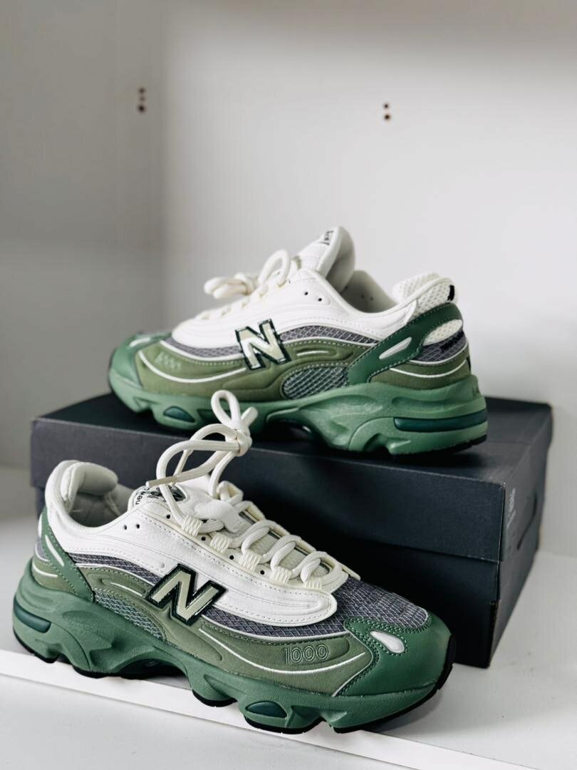 NEW BALANCE 1000
