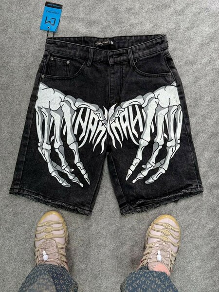 Shorts en jean noir tendance