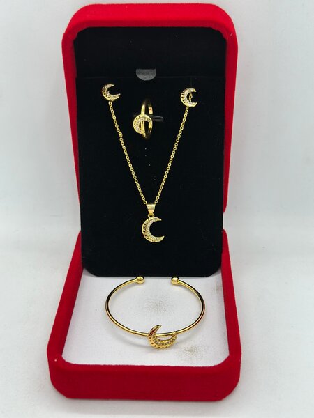 Parure Bijoux Lune Dorée