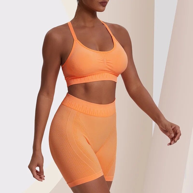 Tenue de sport collant