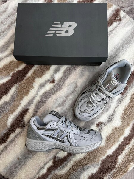 Baskets New Balance Gris
