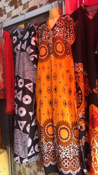 Bead necklace,Gown,jumpsuit