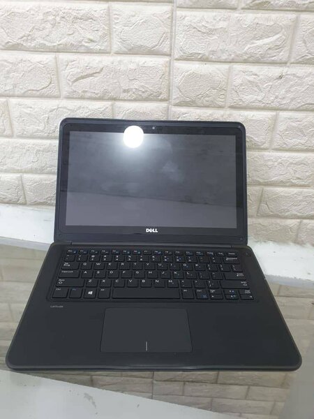 Touchscreen Dell latitude 3380
