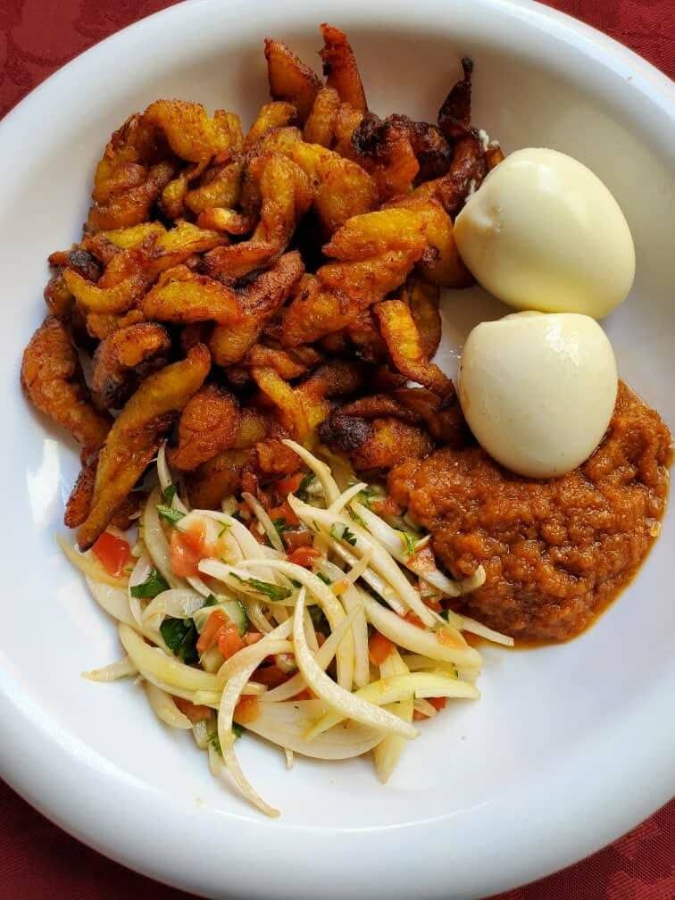 Plat d'assortiment africain