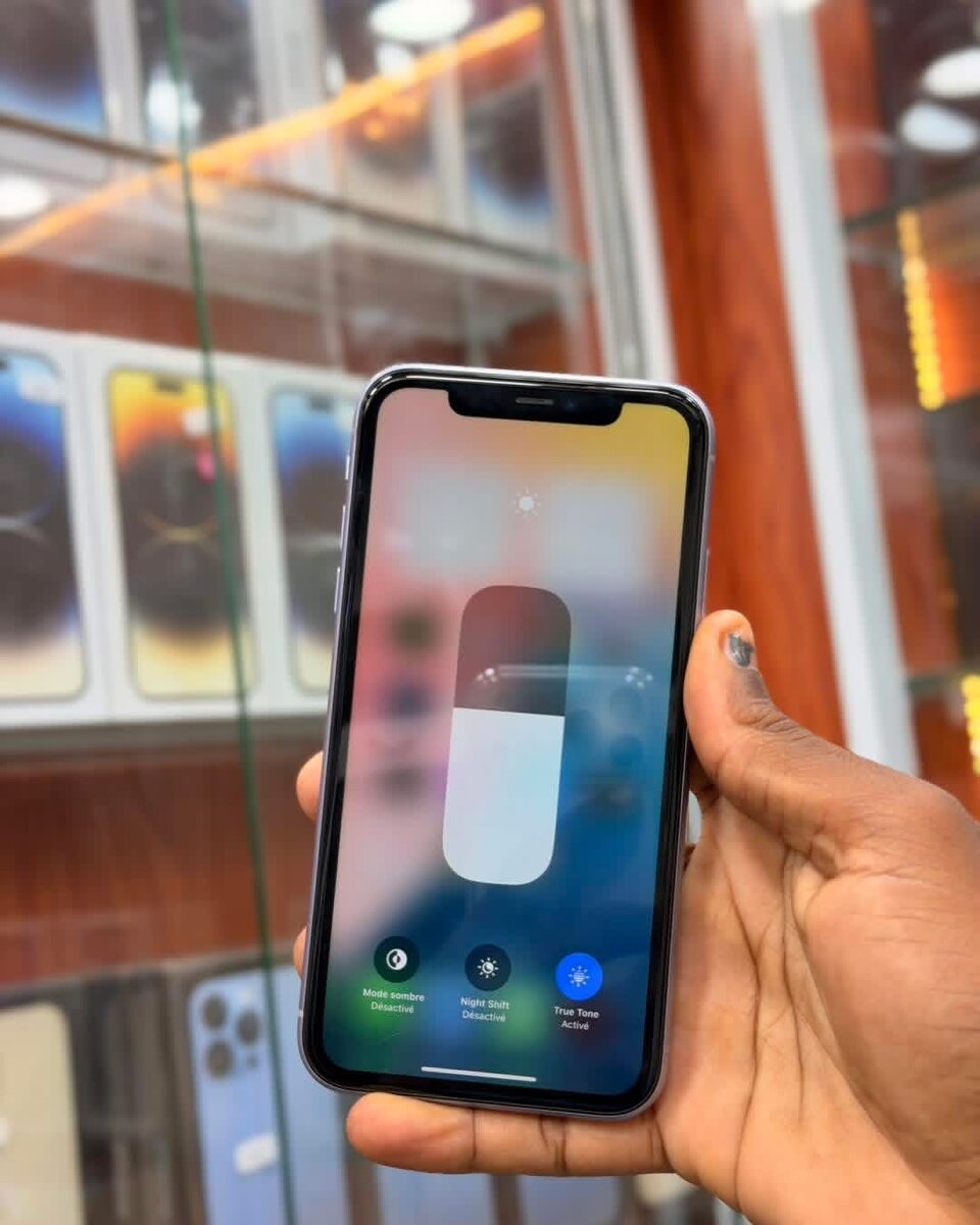 iPhone 11 64 Go Violet