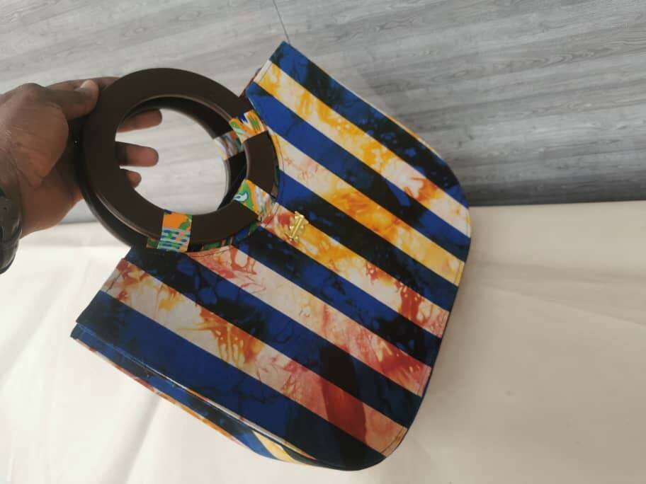 Sac à main coloré en tissu