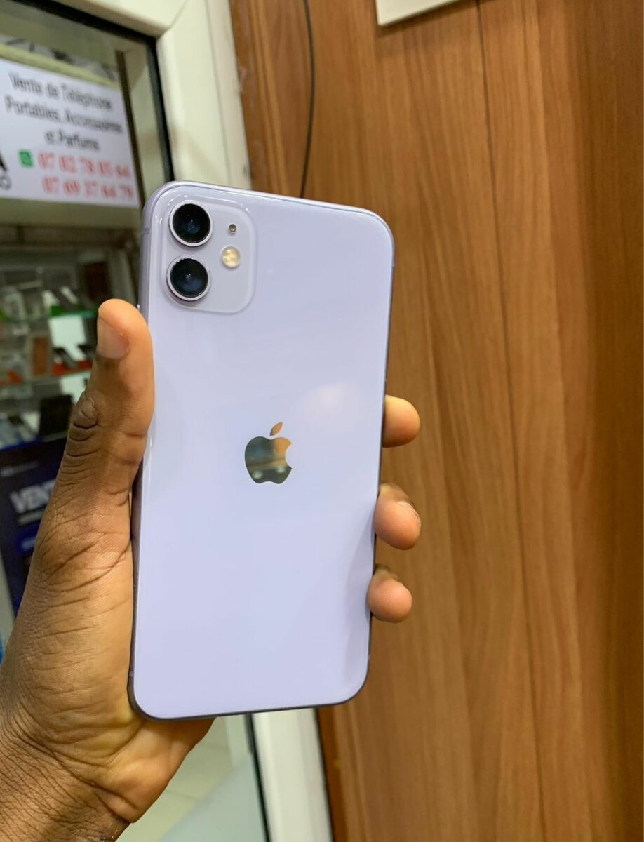 11 simple 64Go sans ID