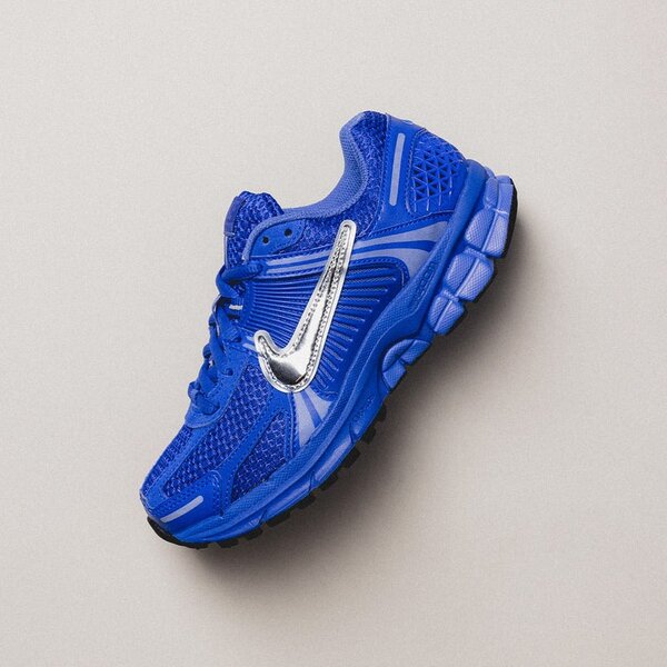 Baskets bleues tendance homme