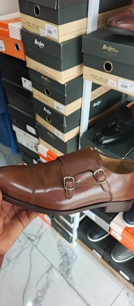 Chaussures habillées en cuir