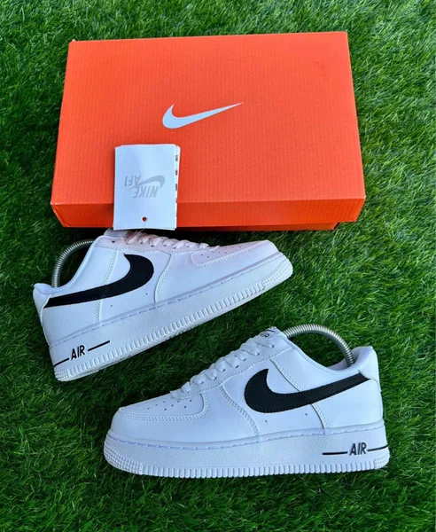 Baskets en cuir blanc tendance