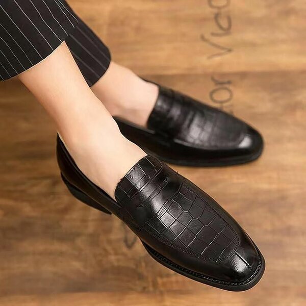 Mocassins en cuir marron élégants