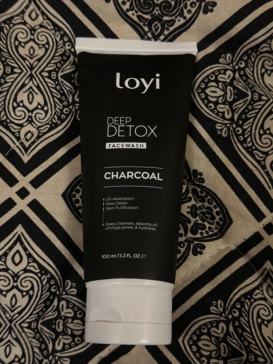 Loyi Italian brand