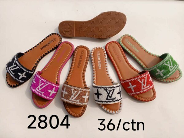 Nice ladies Slippers