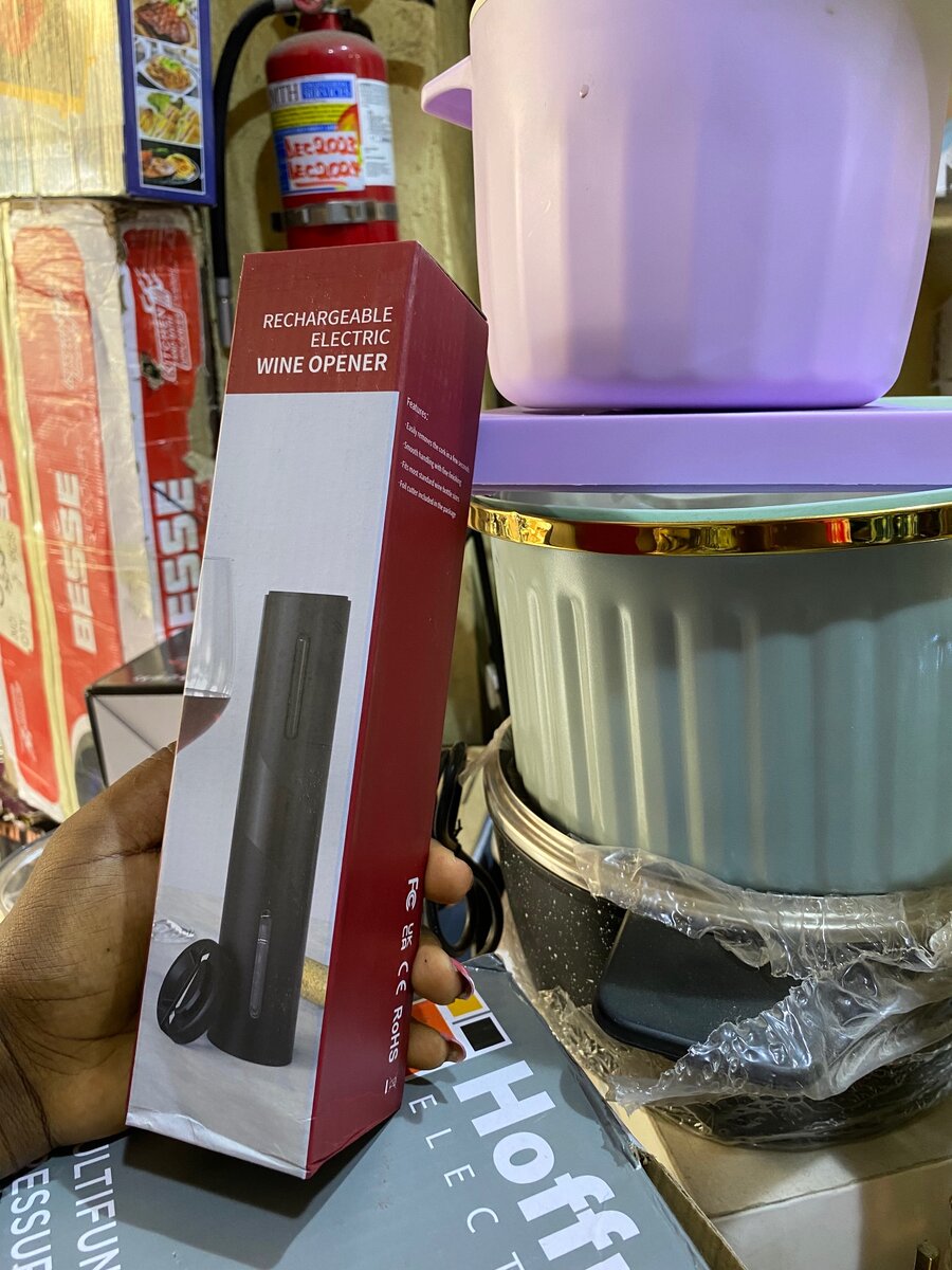 Electric wine opener