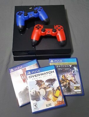 Console PS4 avec manettes et jeux