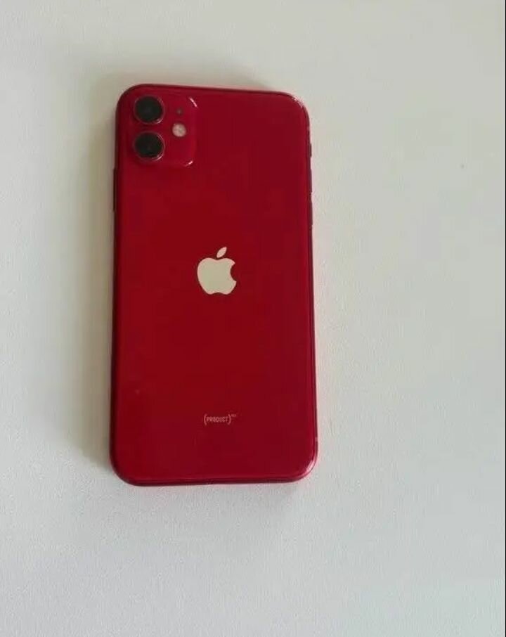 iPhone 11 Rouge Neuf