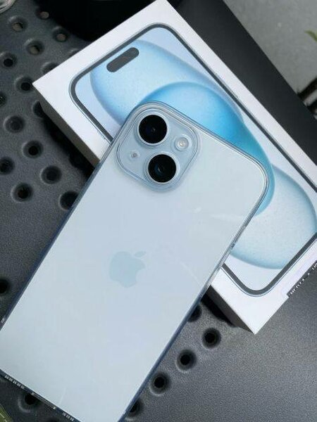 IPhone 15 simple scellé