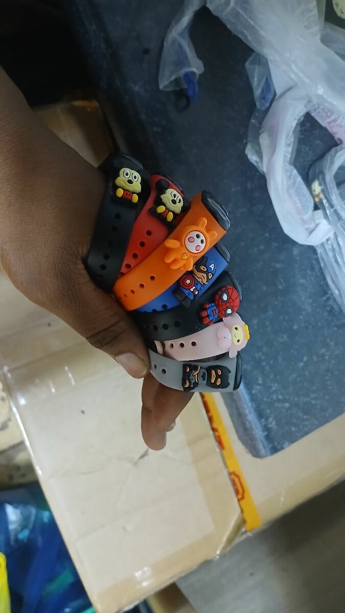 CHILDREN SMART WATCHES