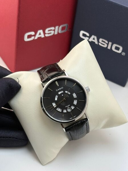 Montre élégante Casio homme