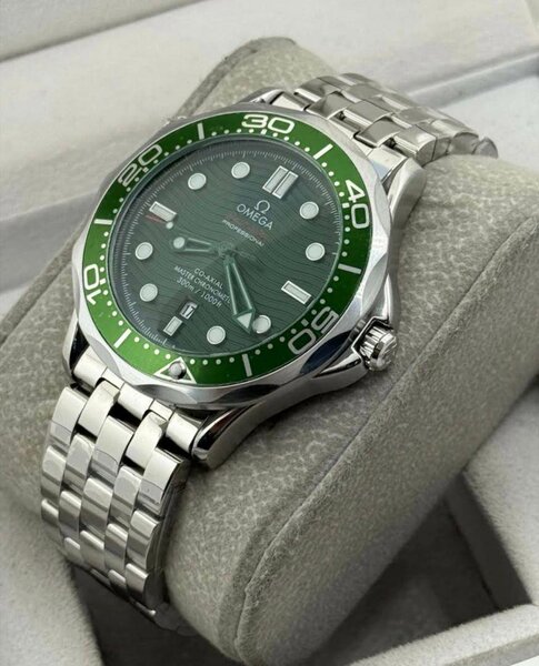 Montre de luxe acier OMEGA