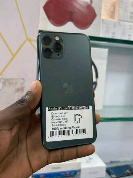 iPhone 11 Pro Casi neuf