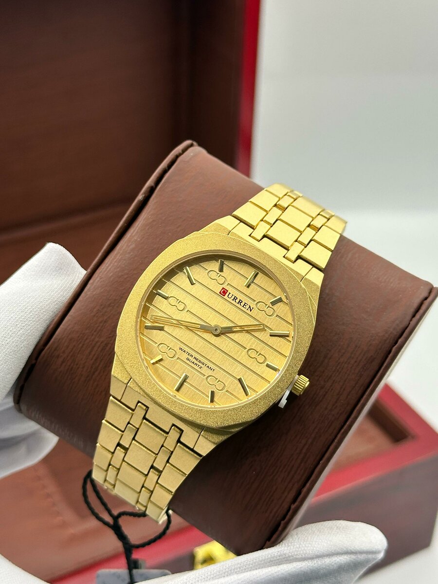 Montre Dorée Luxe Homme