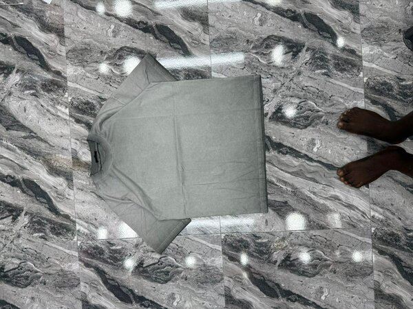 T-shirt sport pour hommes