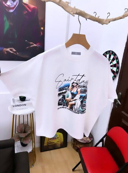 Quality heavy T shirts availab