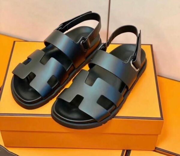Sandales noires en cuir homme