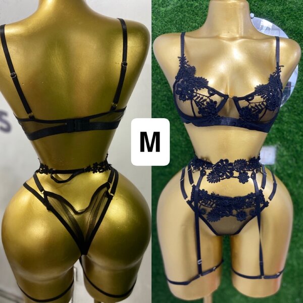 Ensemble lingerie en dentelle